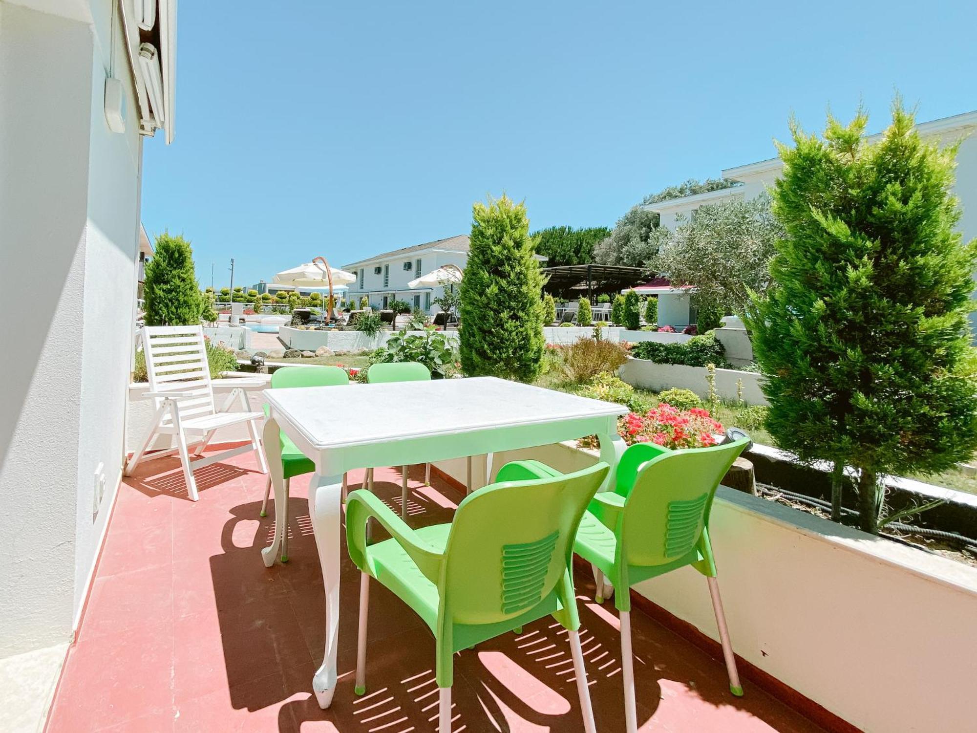 Vela Garden Resort Cesme Exterior photo